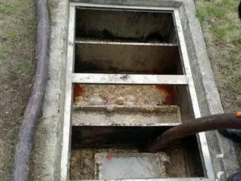 屏边隔油池清理