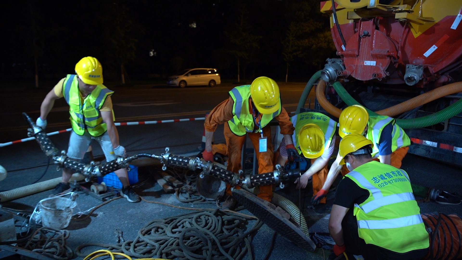 屏边紫外光固化修复